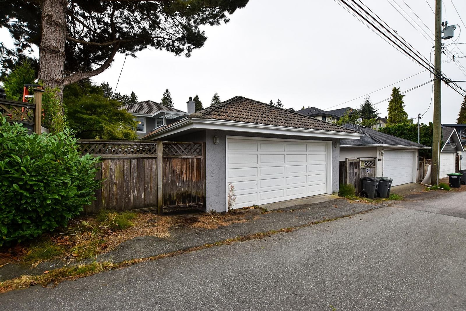 Listing Image 38