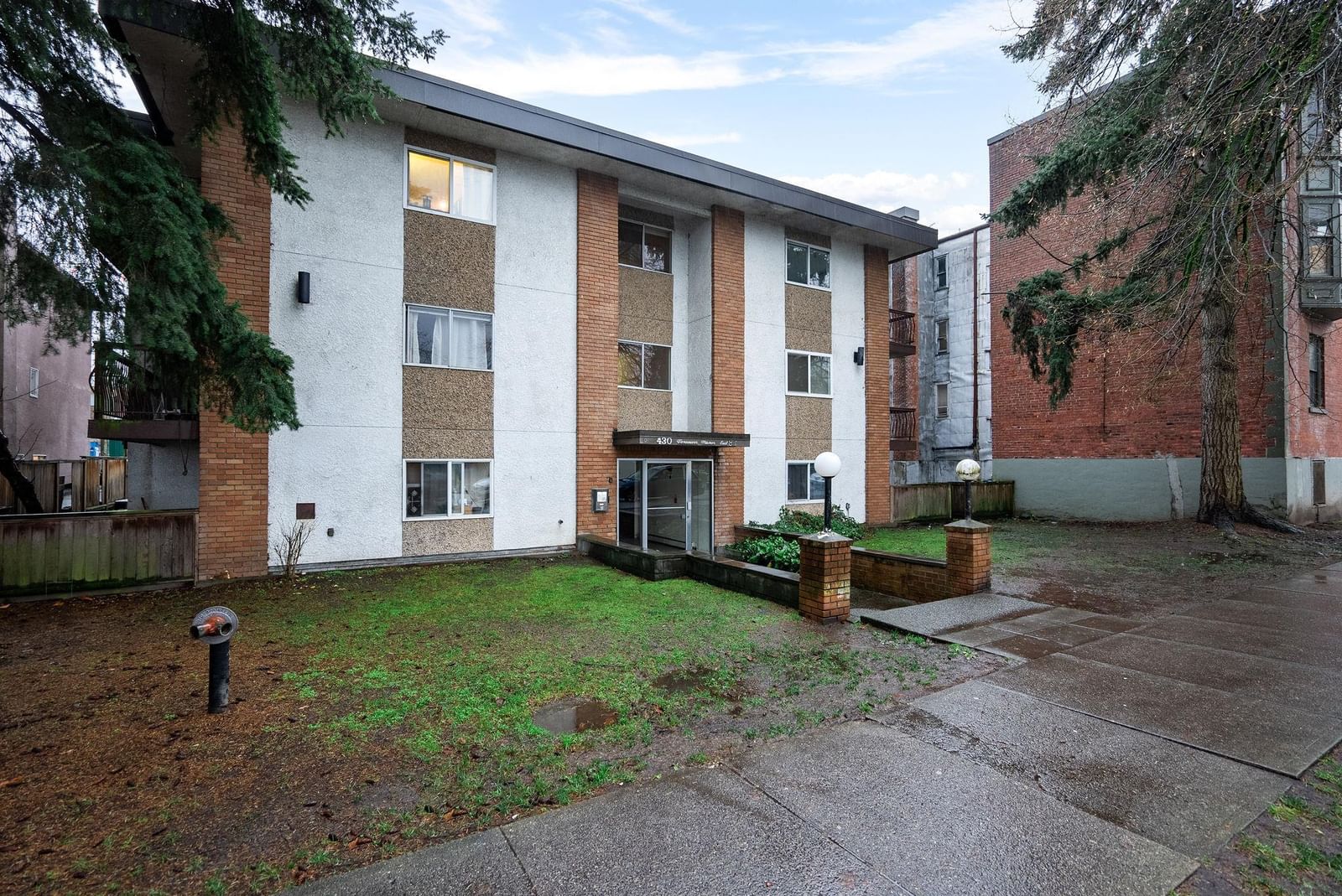 Listing Image 20