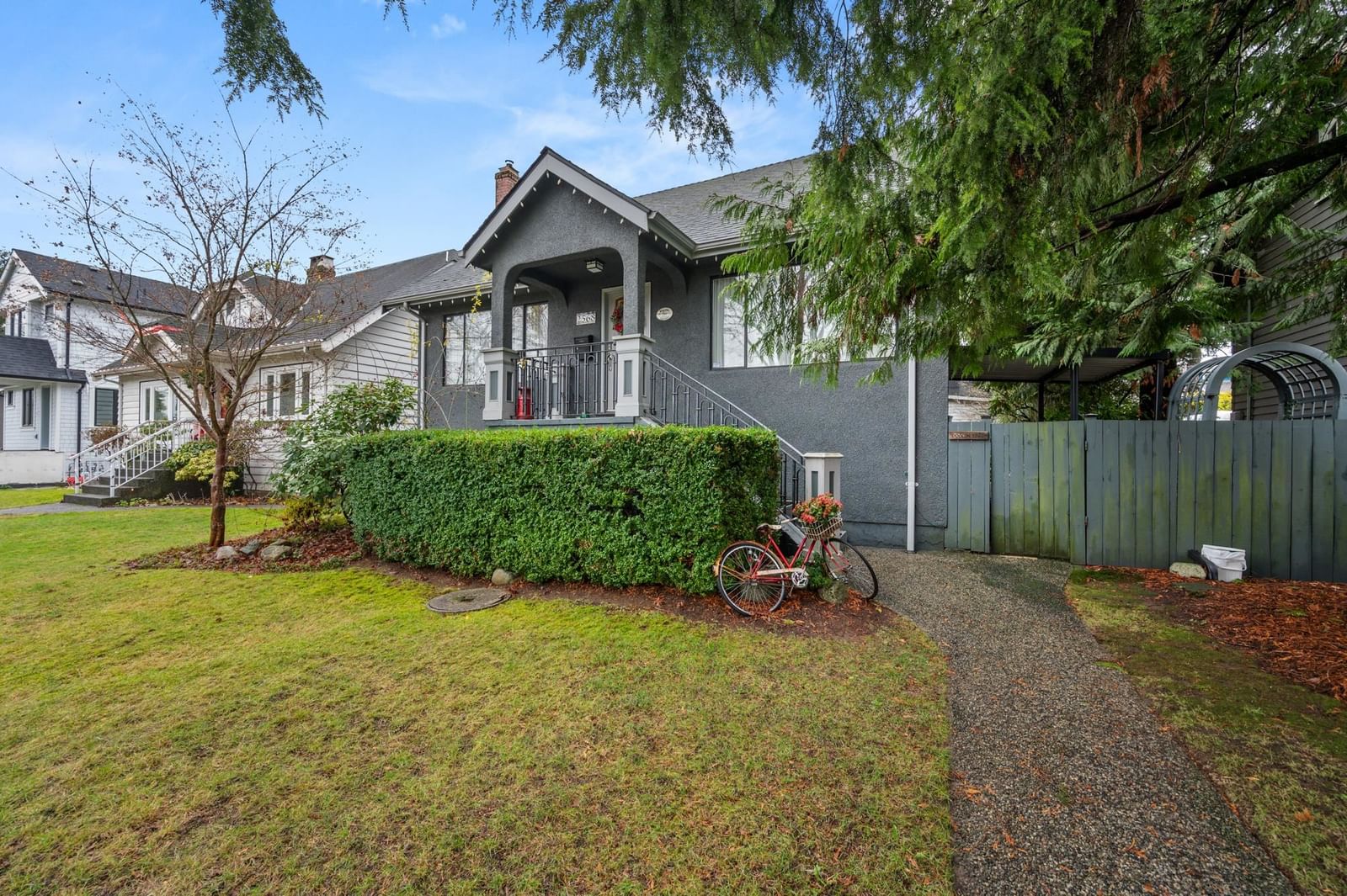 Listing Image 3