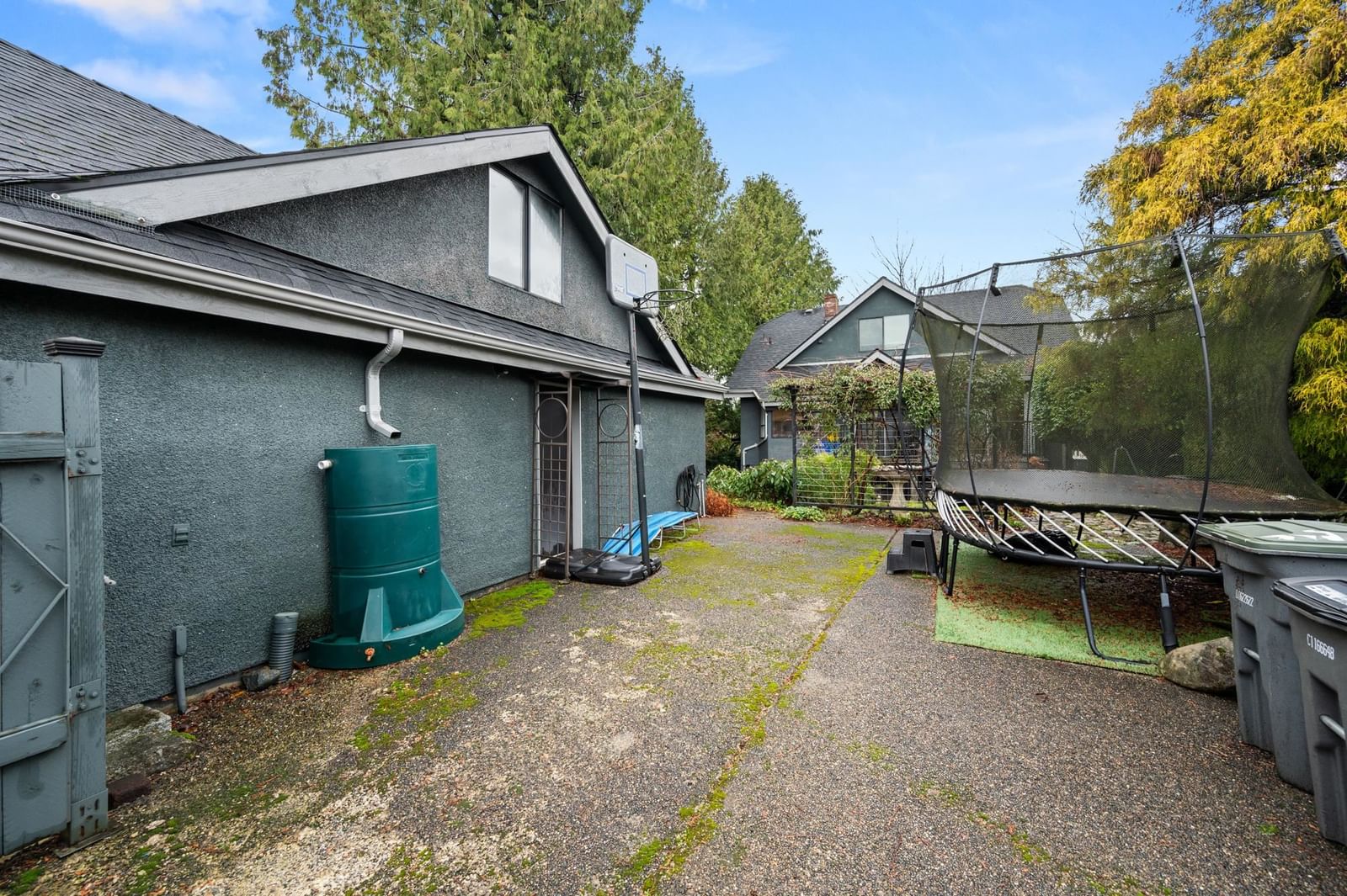 Listing Image 33