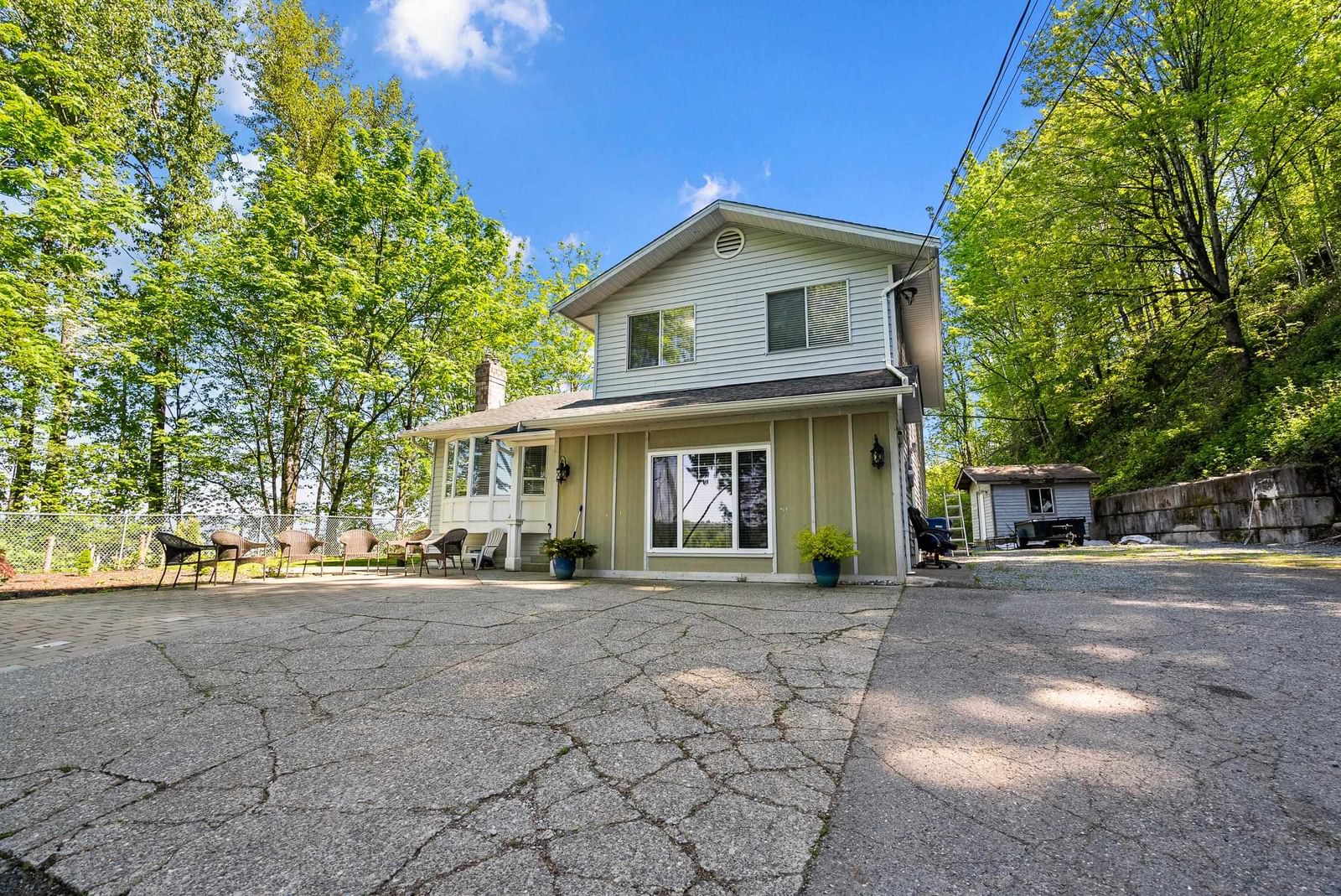 Listing Image 8