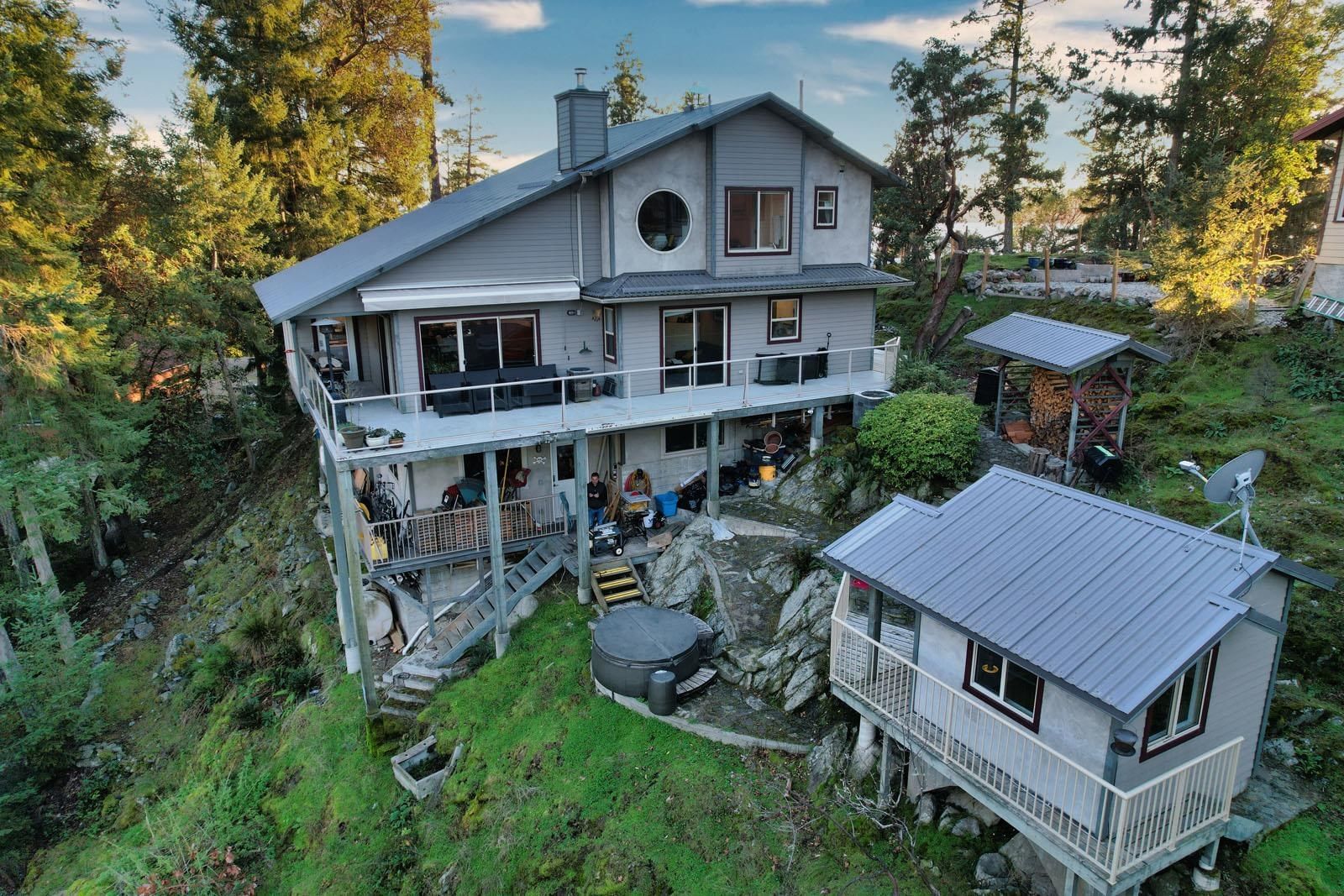 Listing Image 6