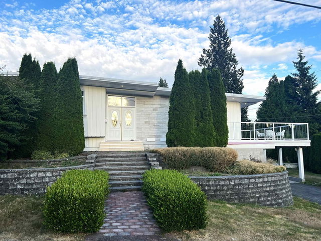 3420 Delbrook Avenue