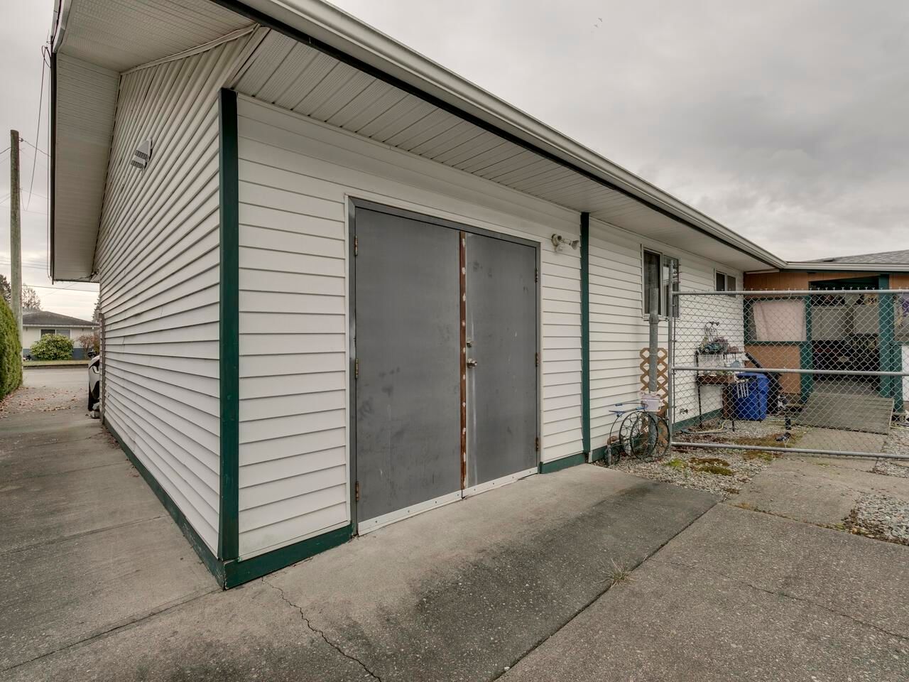 Listing Image 31