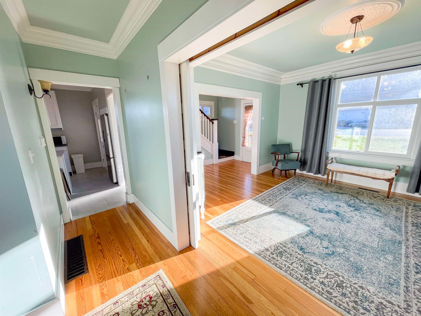 Listing Image 15