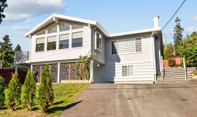 312 Laurentian Crescent