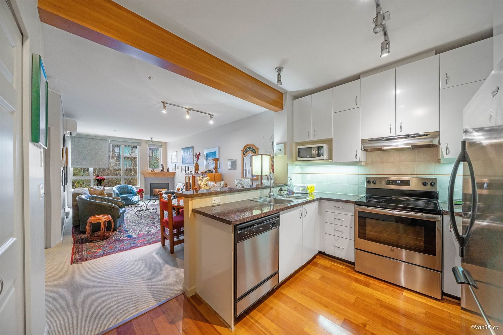 Listing Image 1