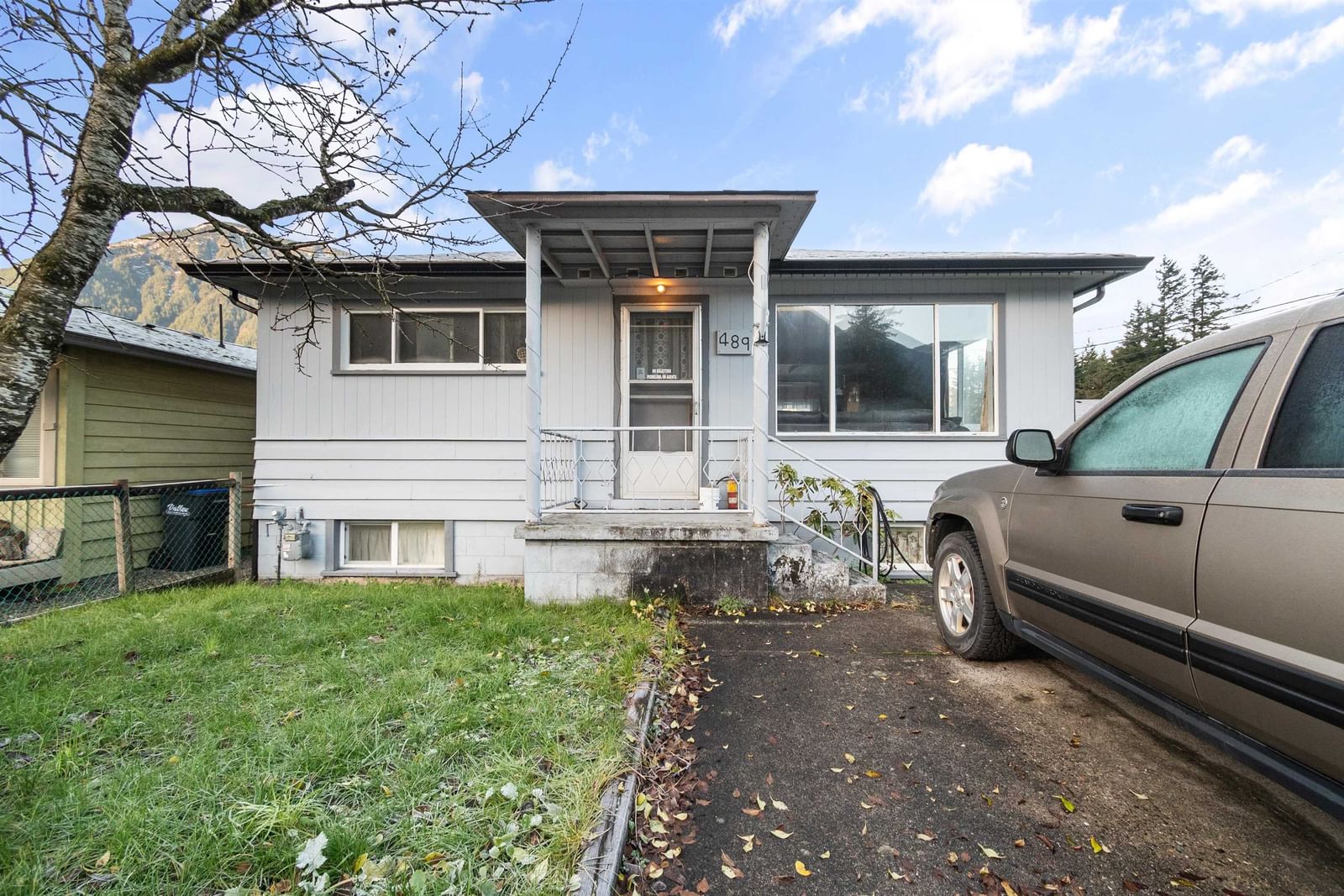 Listing Image 1