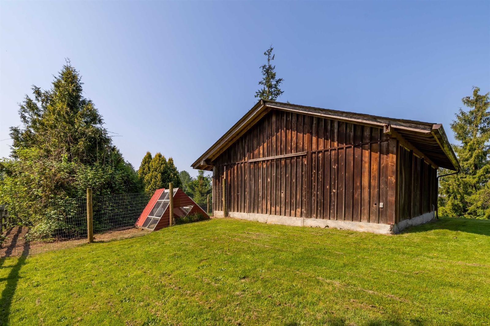 Listing Image 8