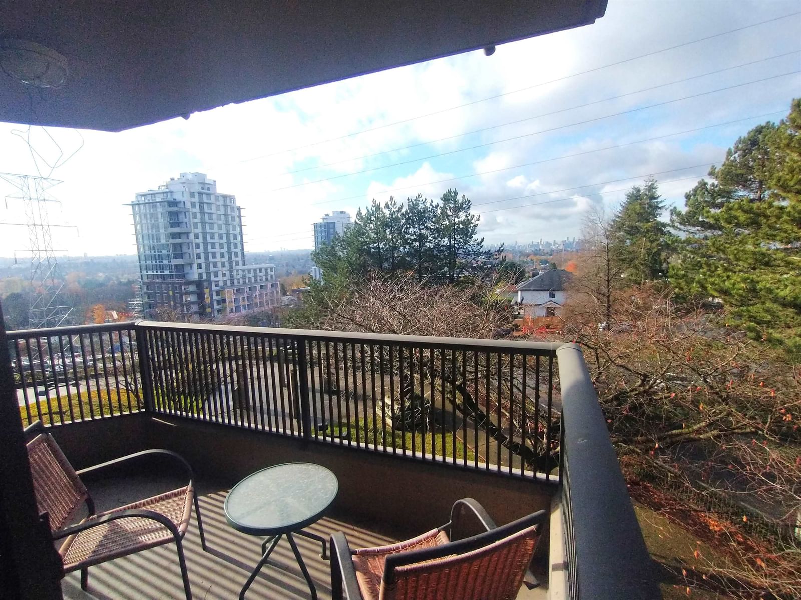 Listing Image 16