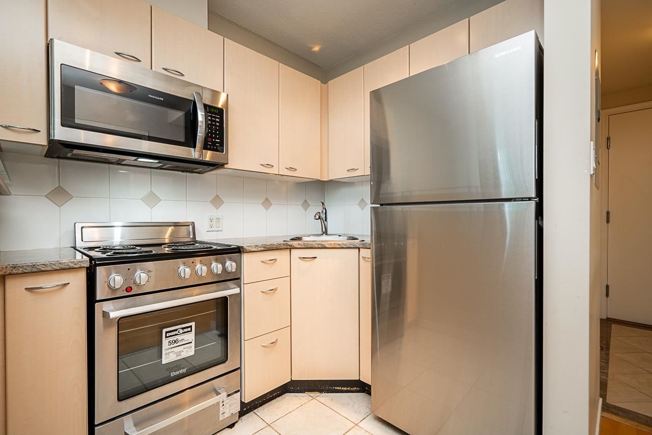 Listing Image 13
