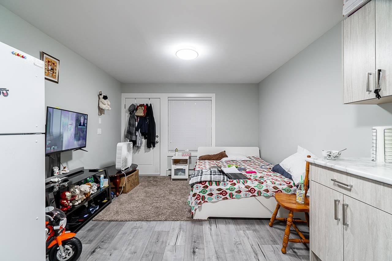 Listing Image 34