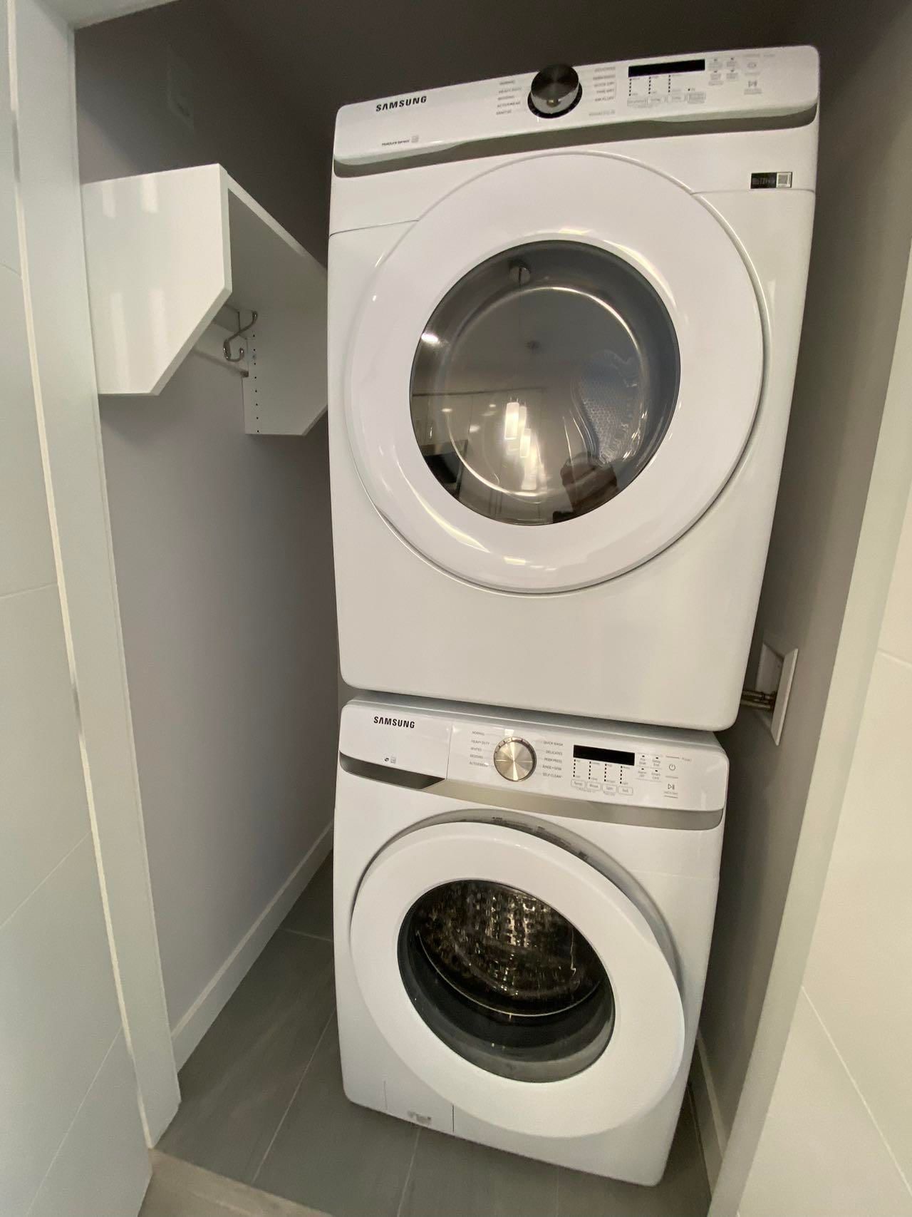 Listing Image 18
