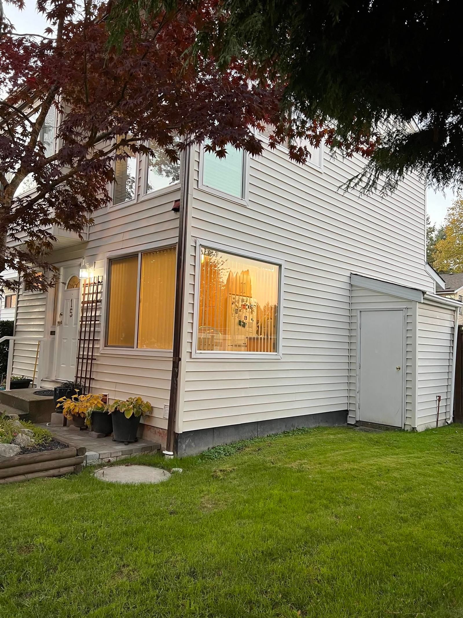 Listing Image 2
