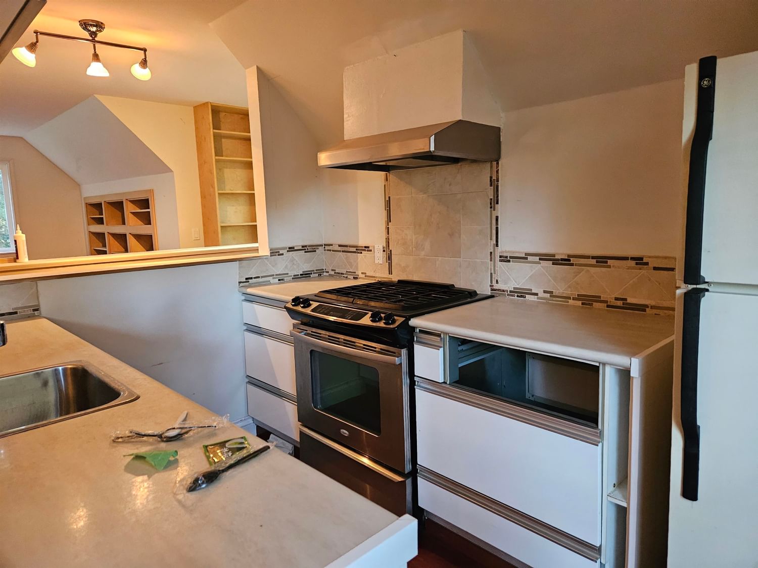 Listing Image 18