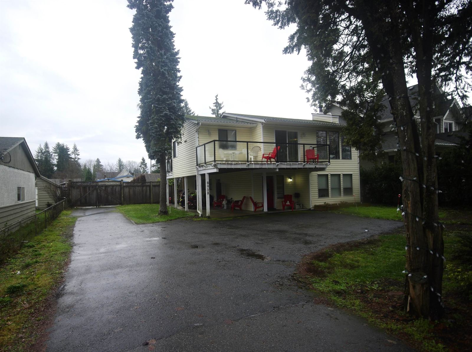 Listing Image 4