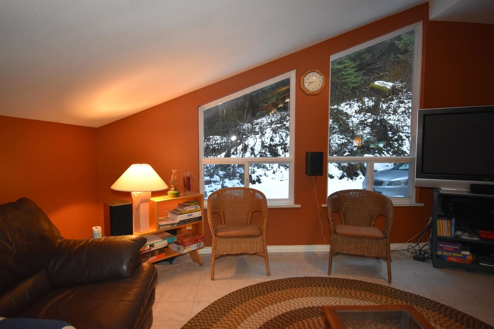 Listing Image 8