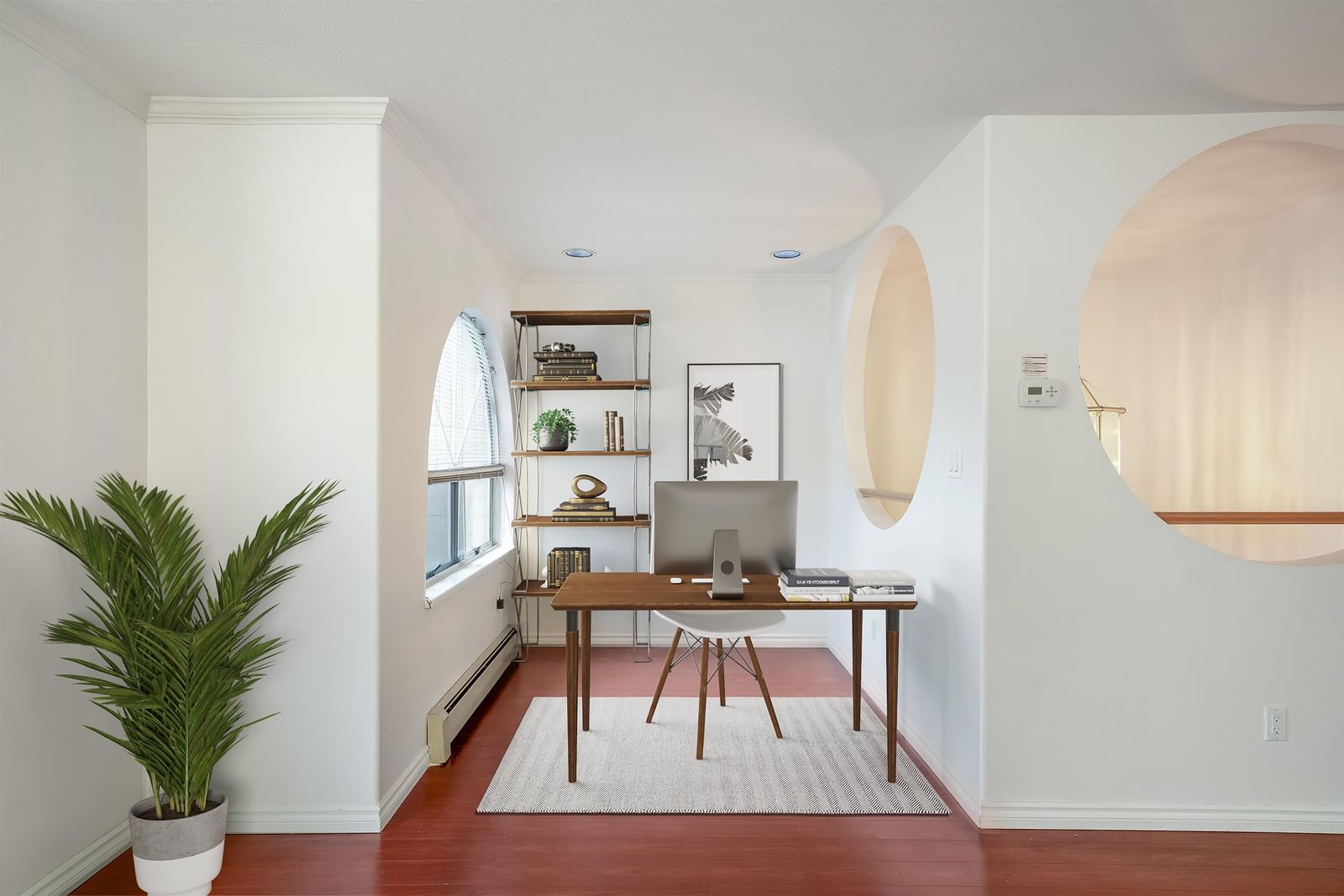 Listing Image 5