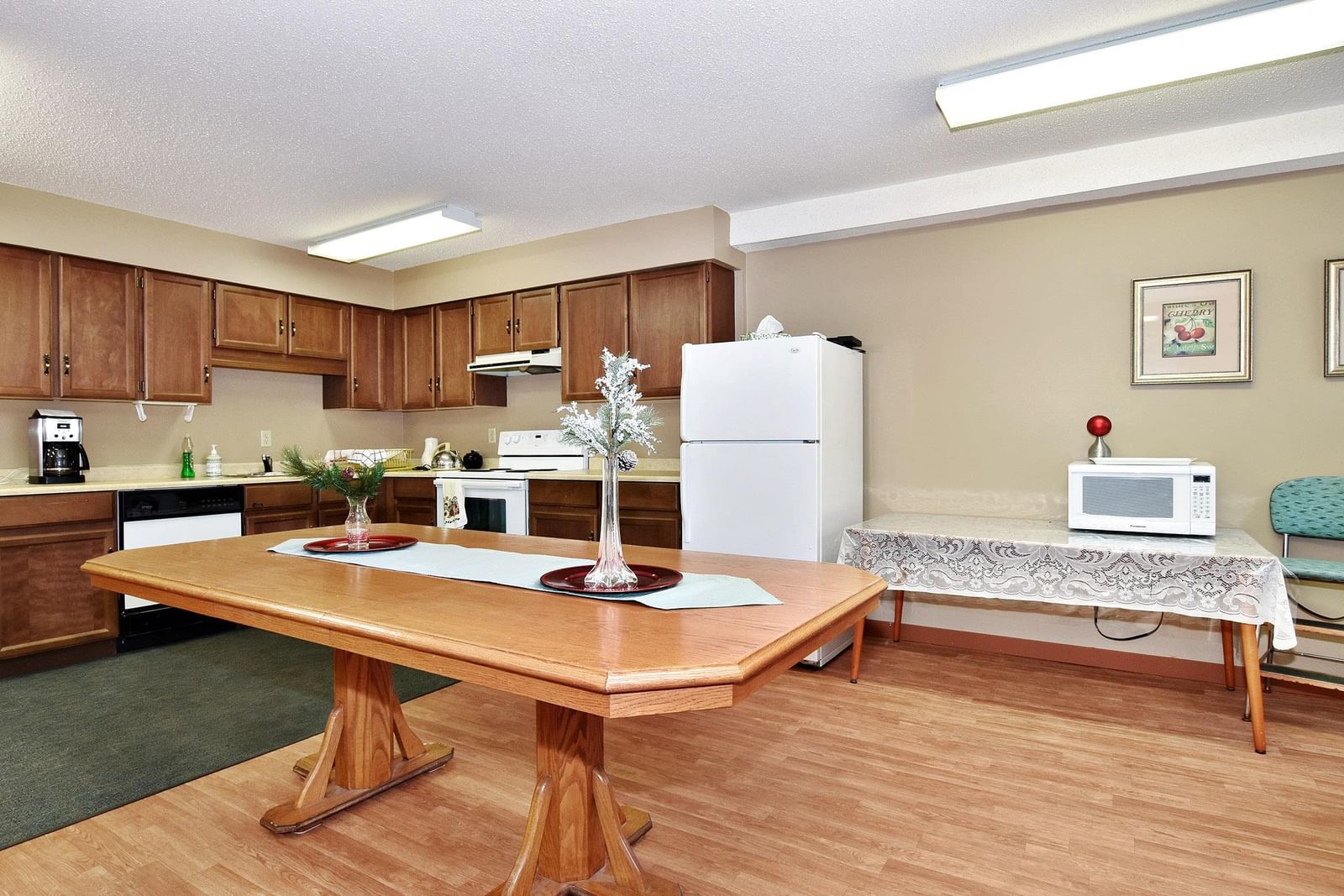 Listing Image 22