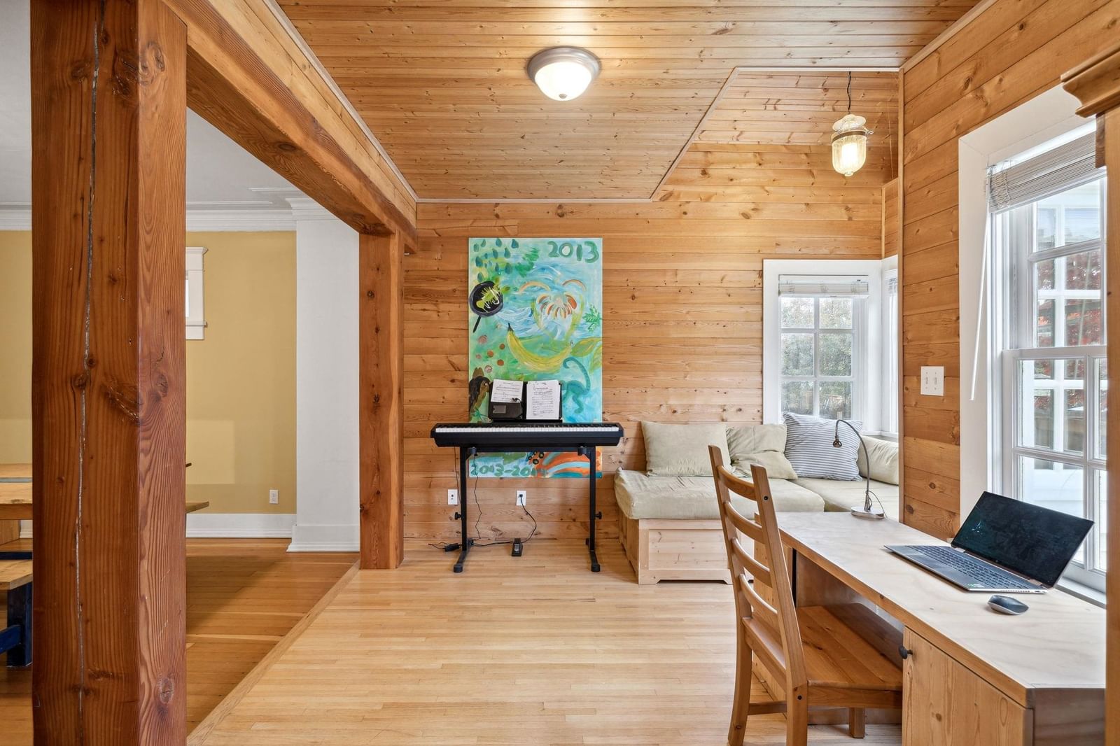 Listing Image 10