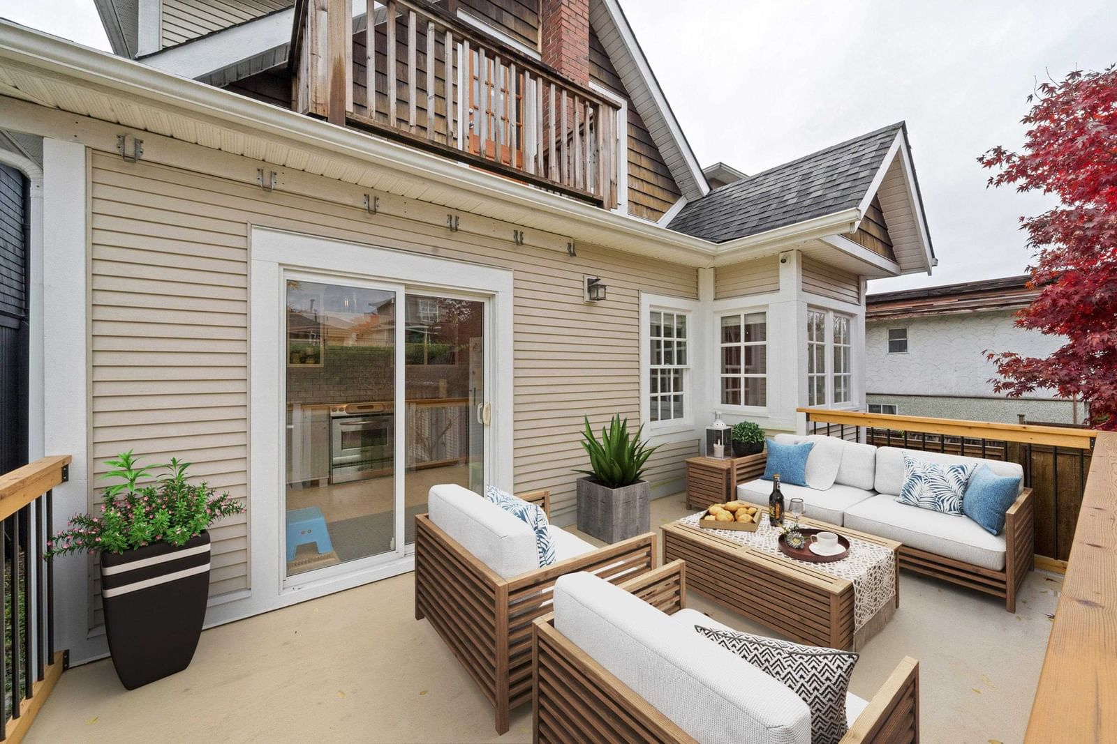 Listing Image 16