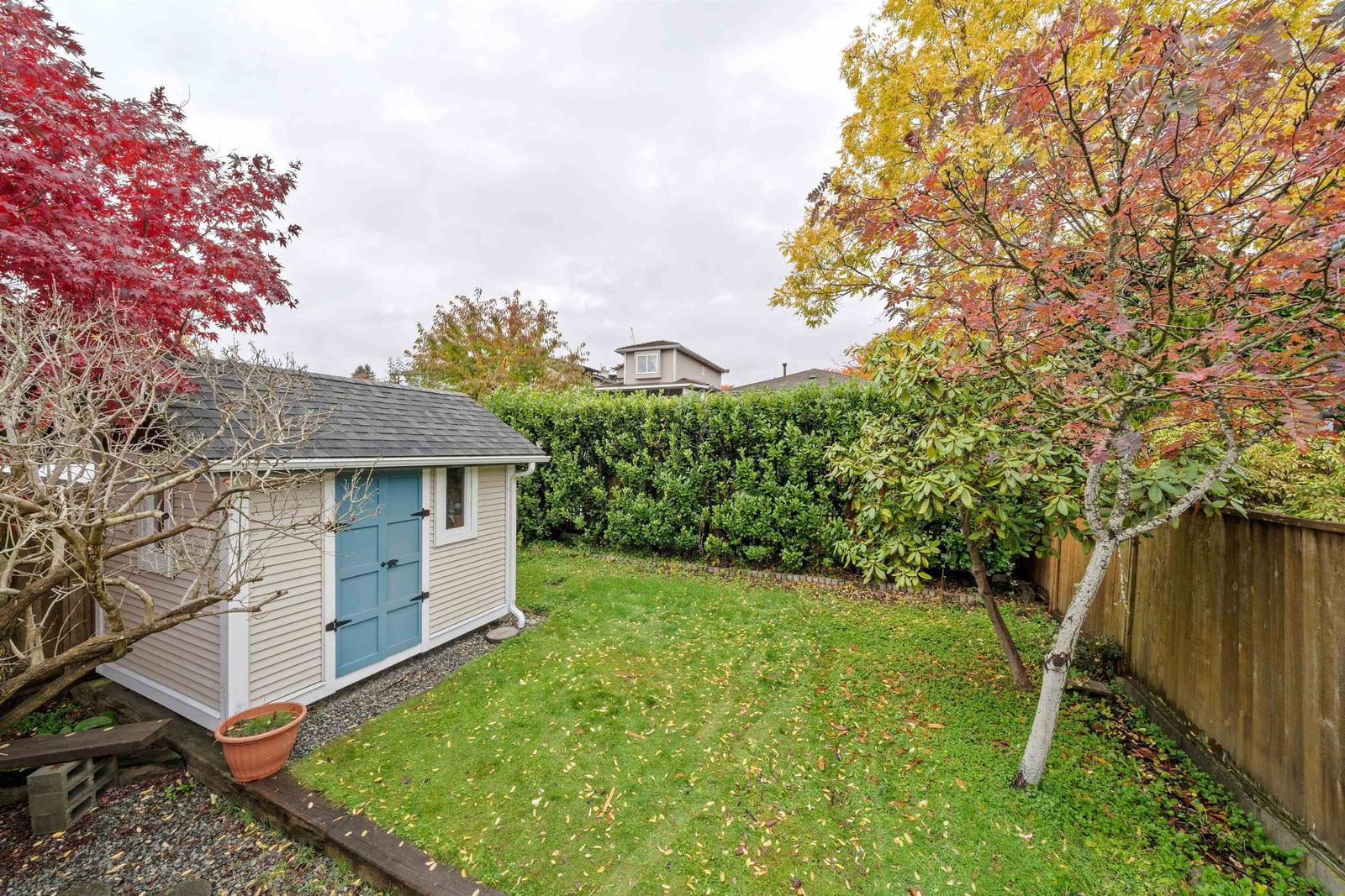 Listing Image 18