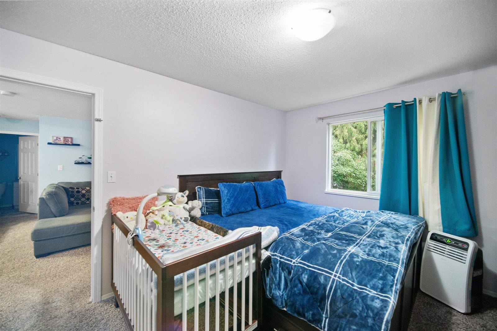Listing Image 8