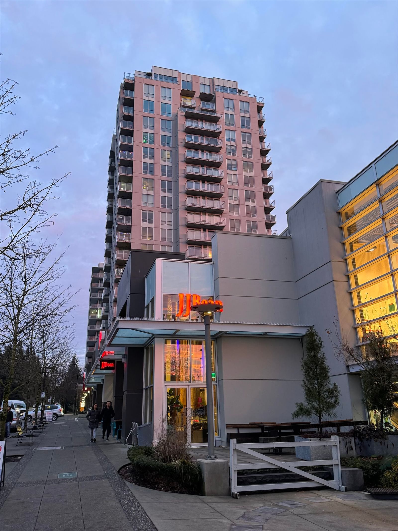Listing Image 20