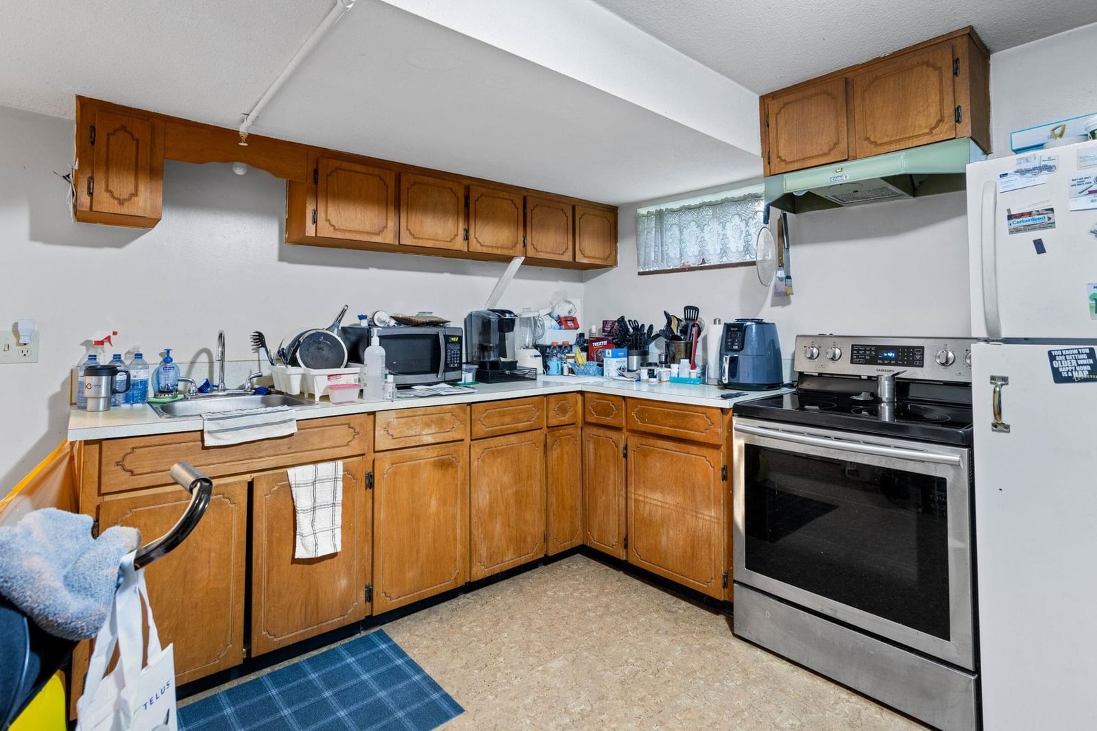 Listing Image 19