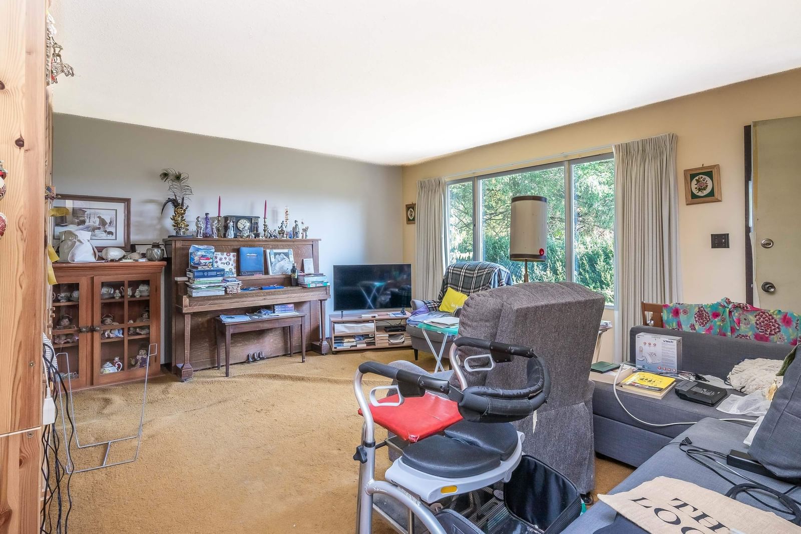 Listing Image 9