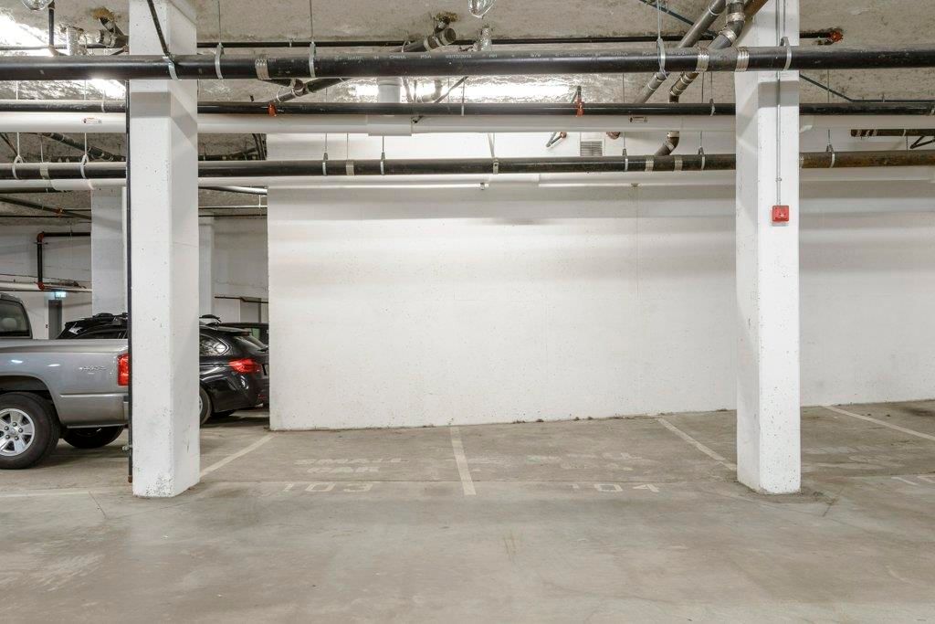 Listing Image 26