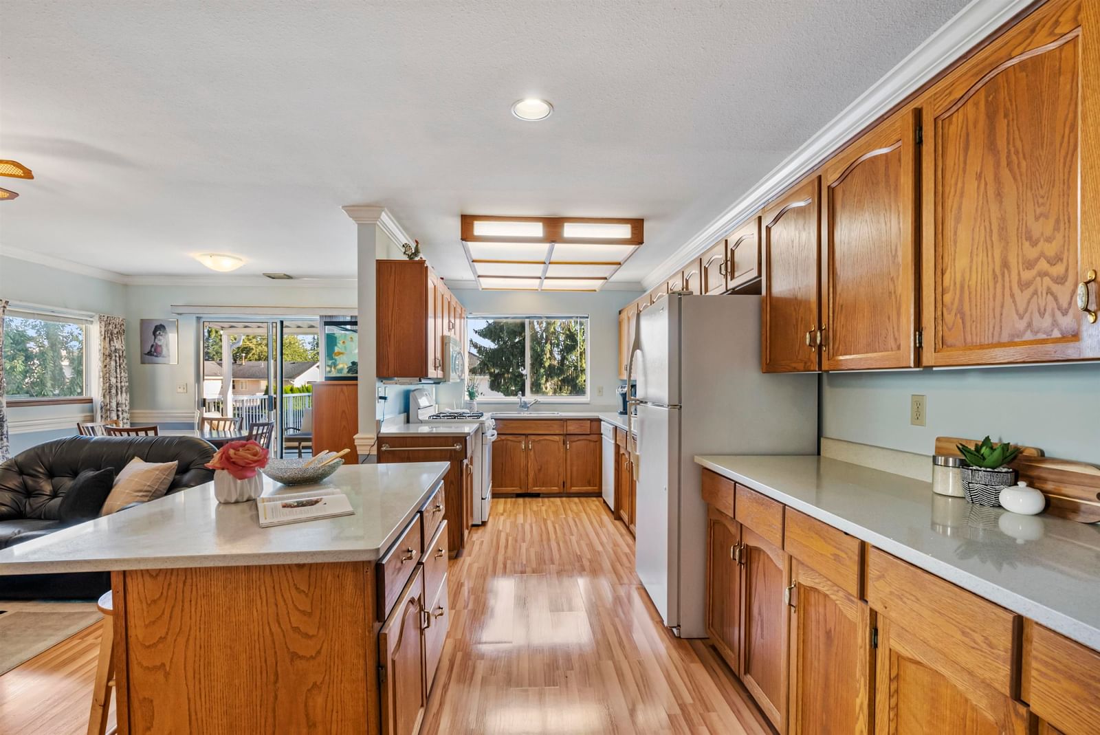 Listing Image 13