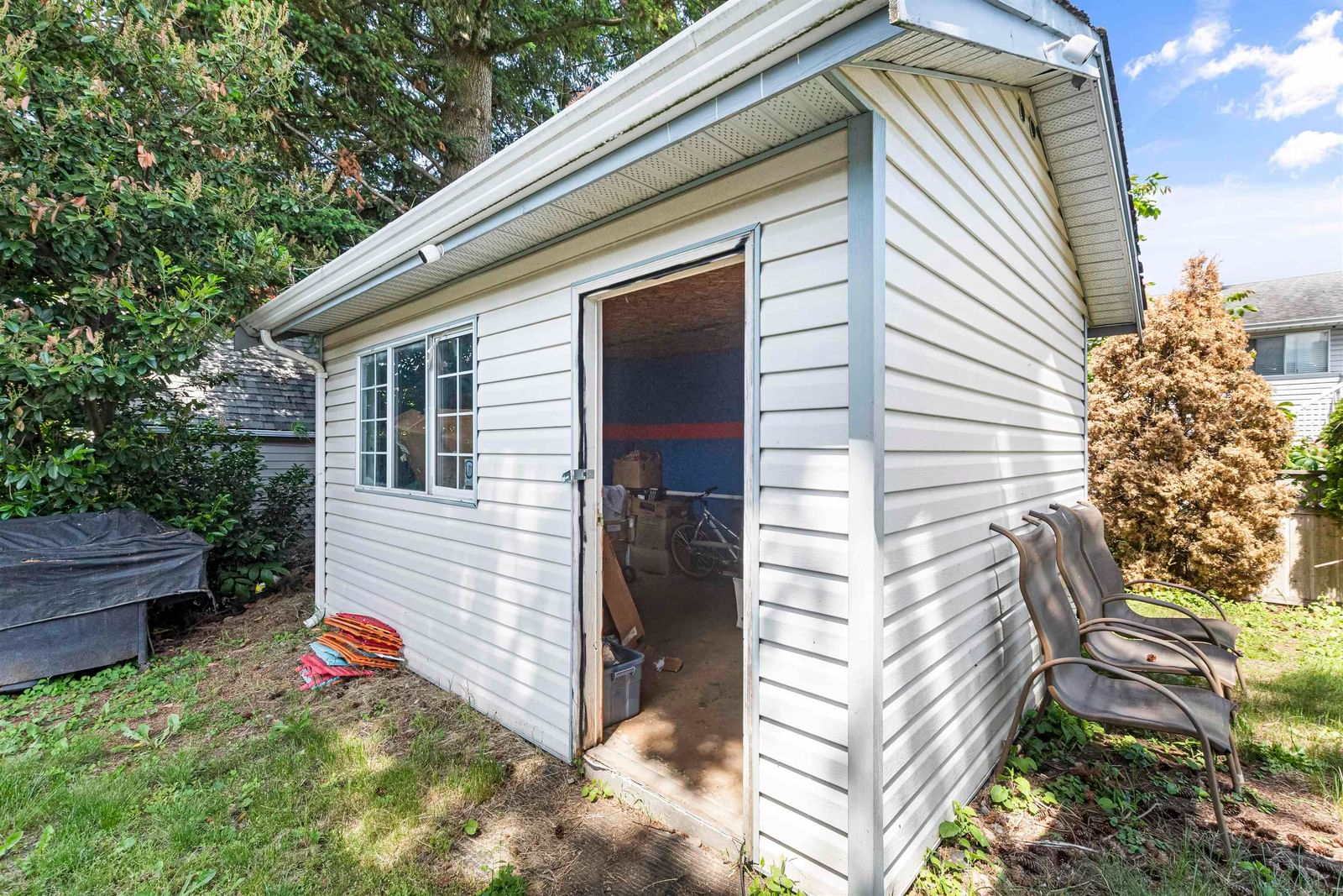 Listing Image 5