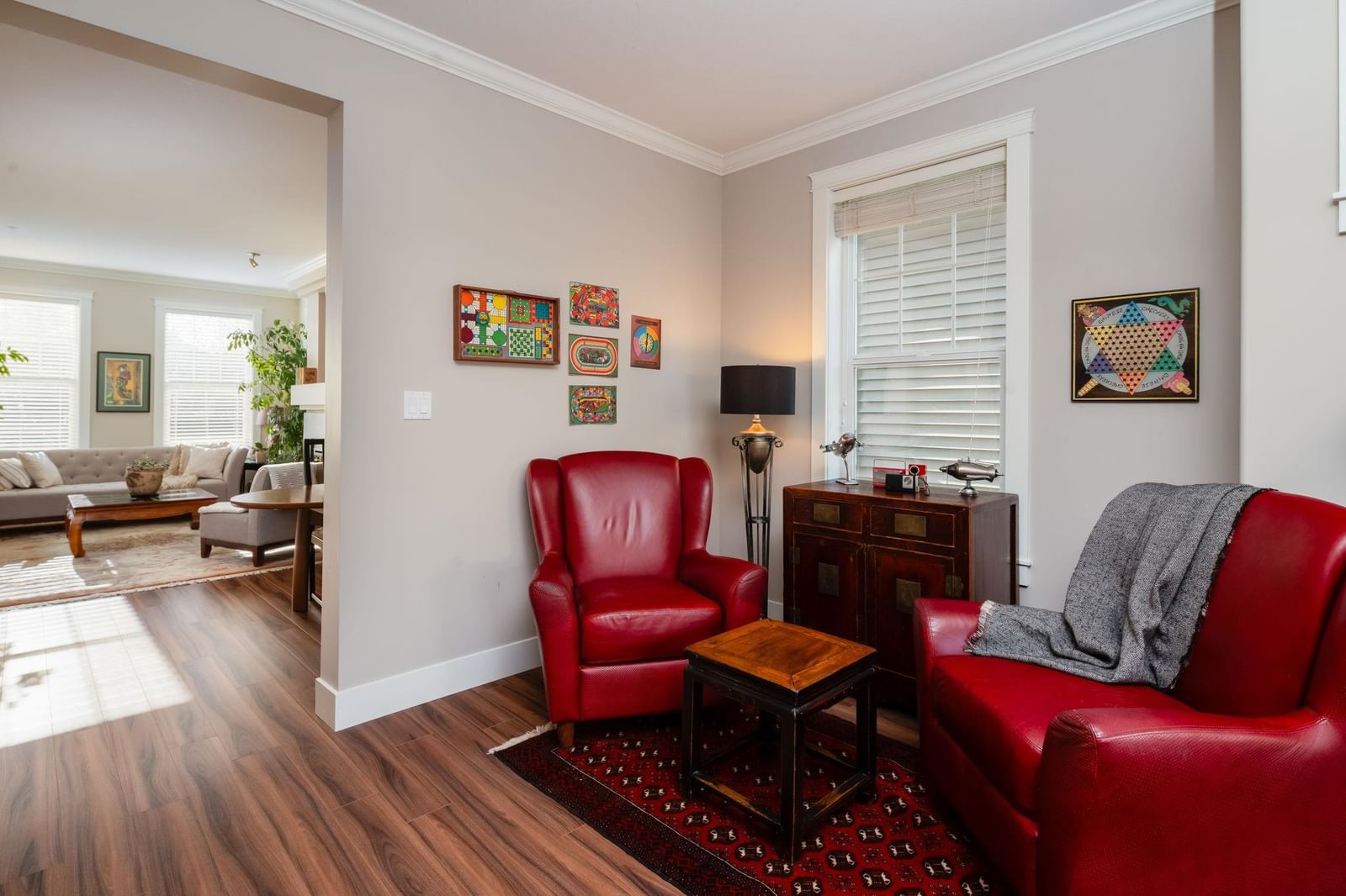 Listing Image 12