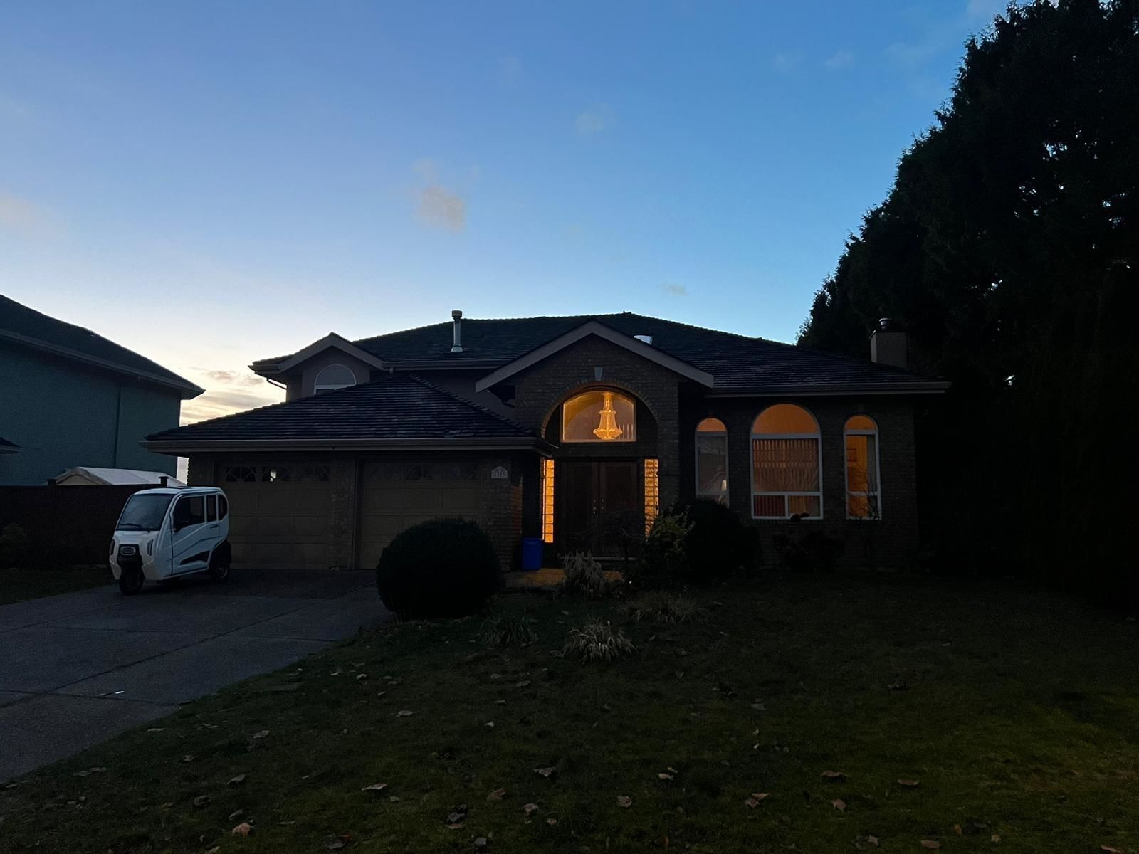 Listing Image 16