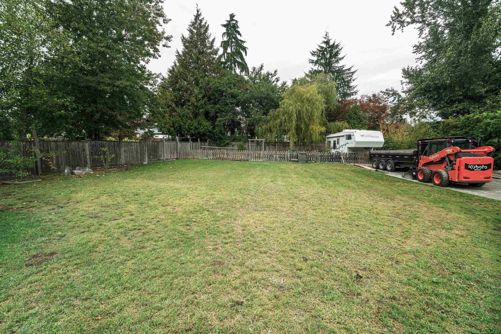 Listing Image 38
