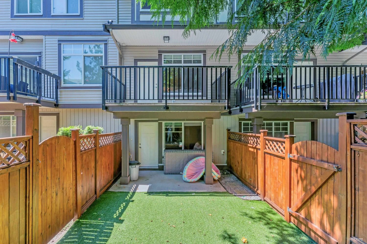 Listing Image 14