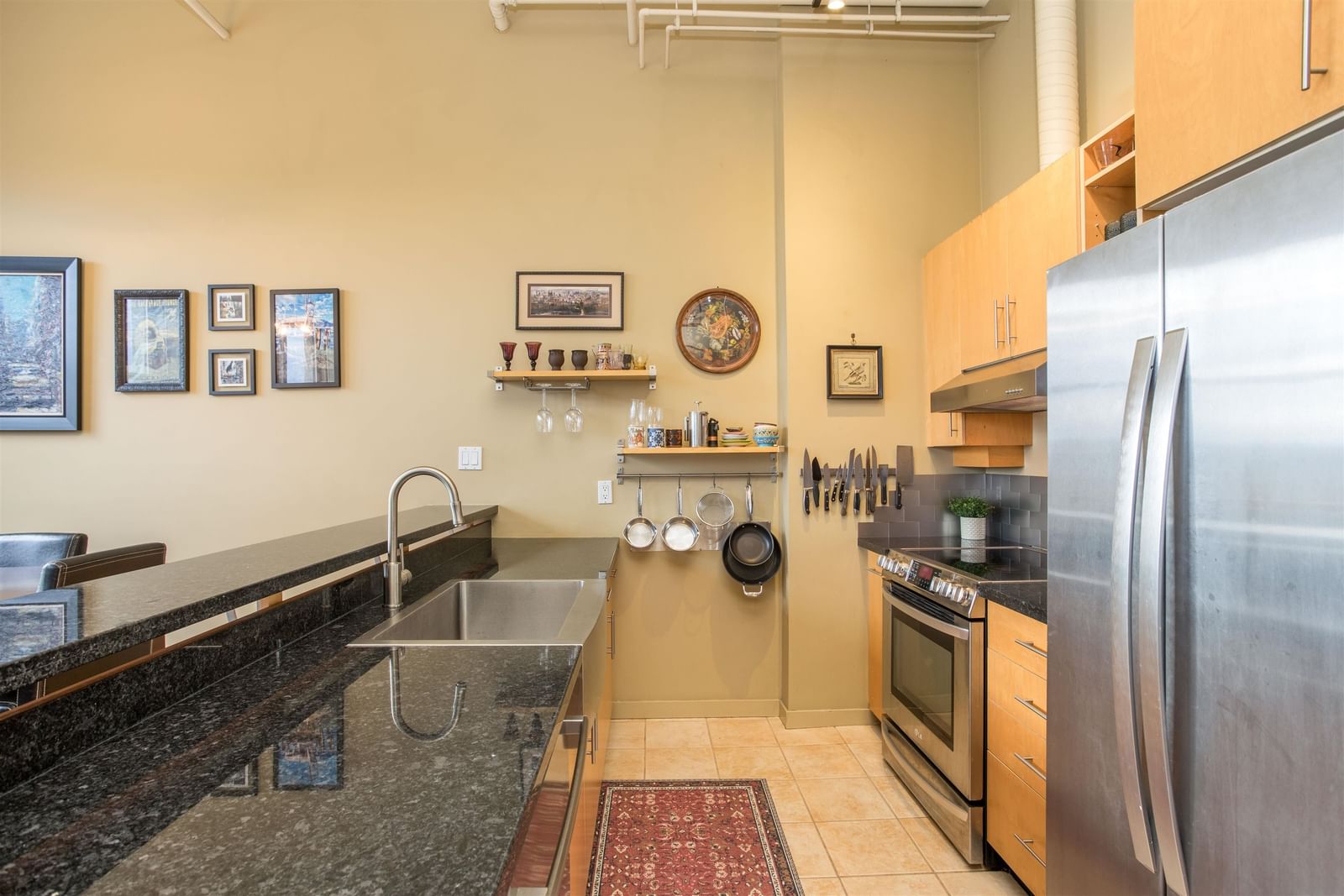 Listing Image 13