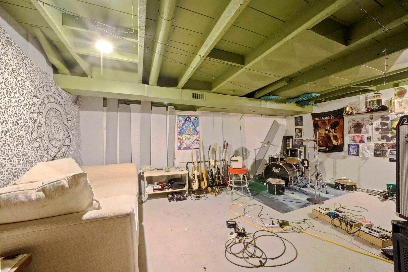 Listing Image 20