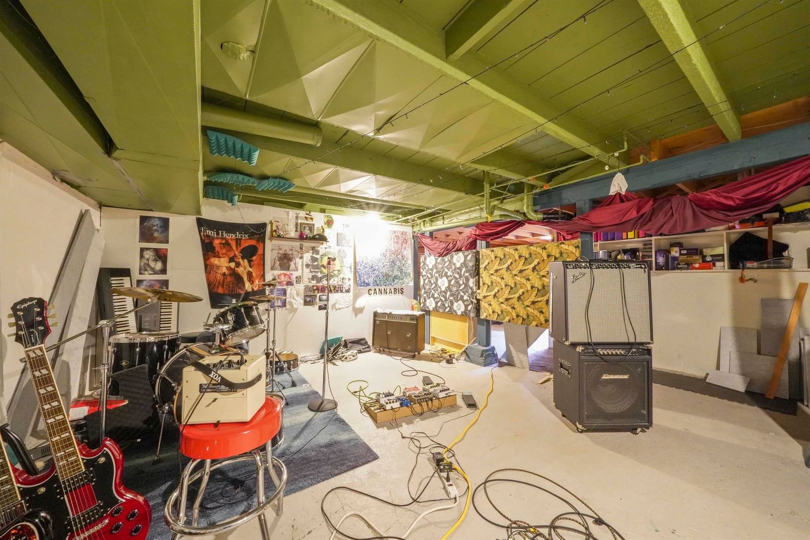 Listing Image 21
