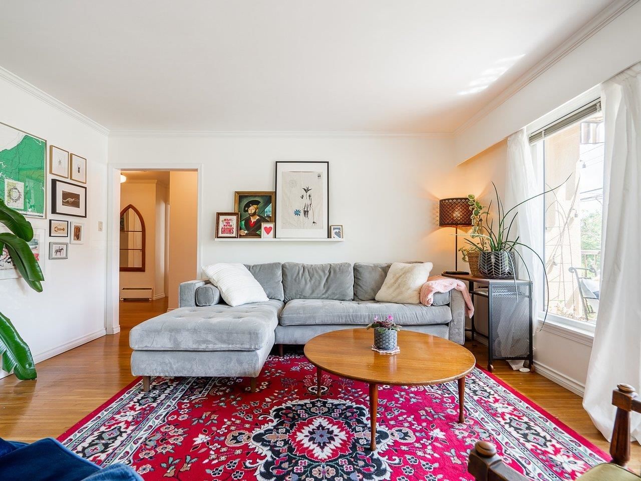 Listing Image 9