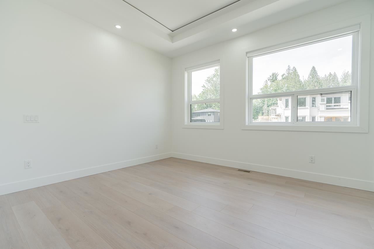 Listing Image 30