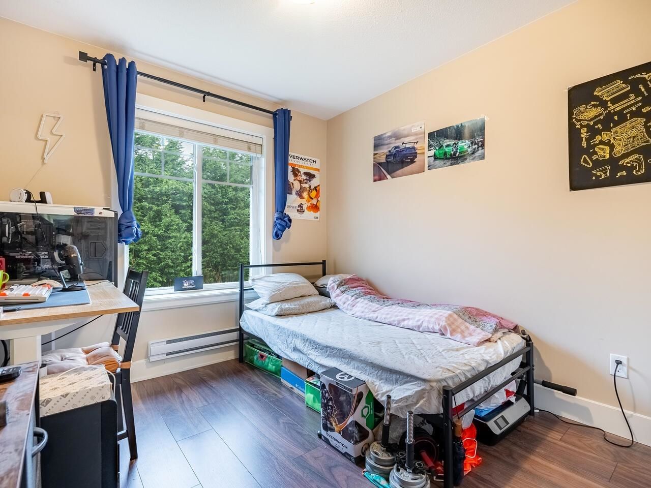 Listing Image 16