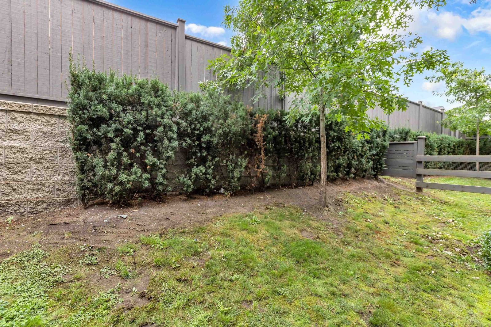 Listing Image 27