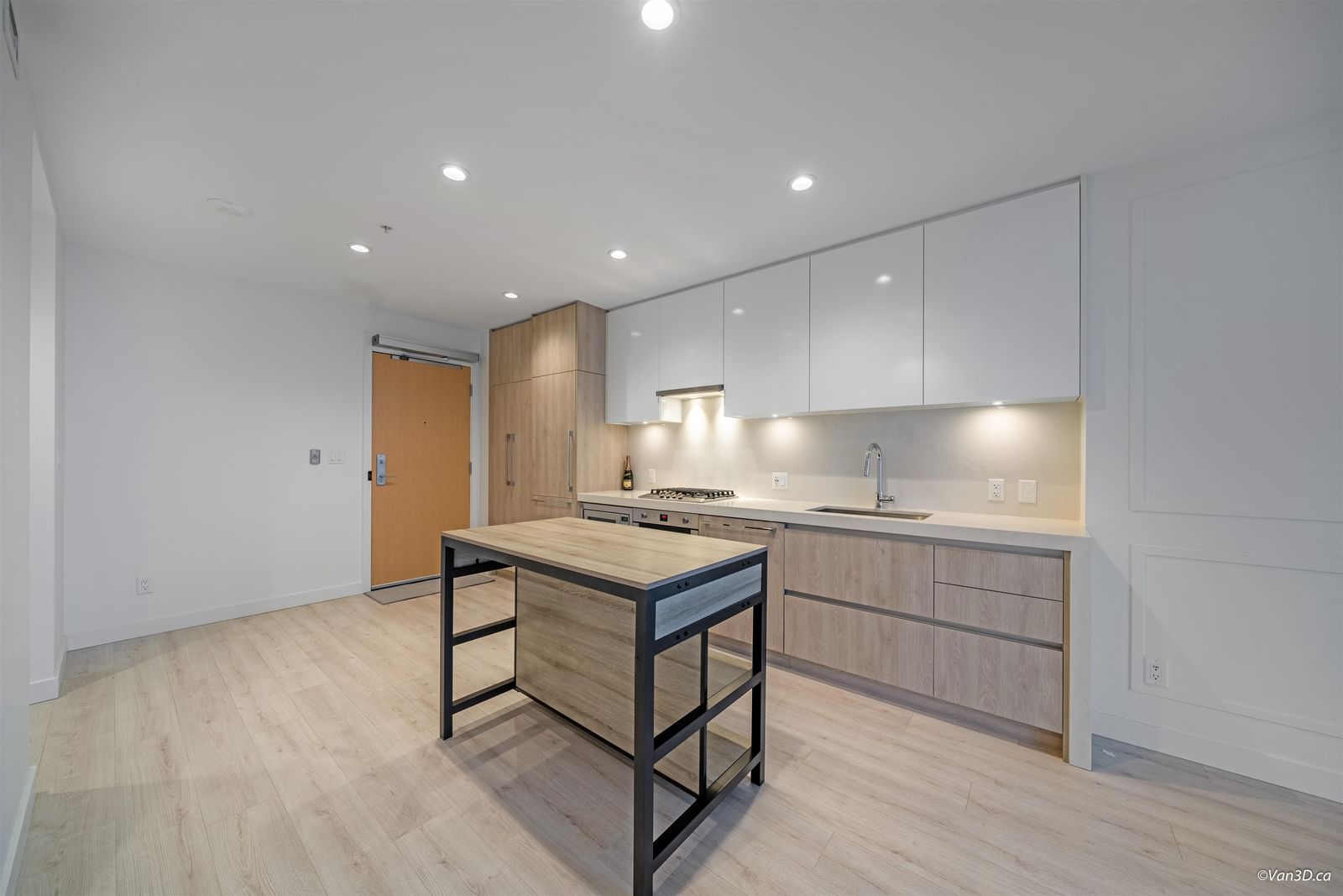 Listing Image 9