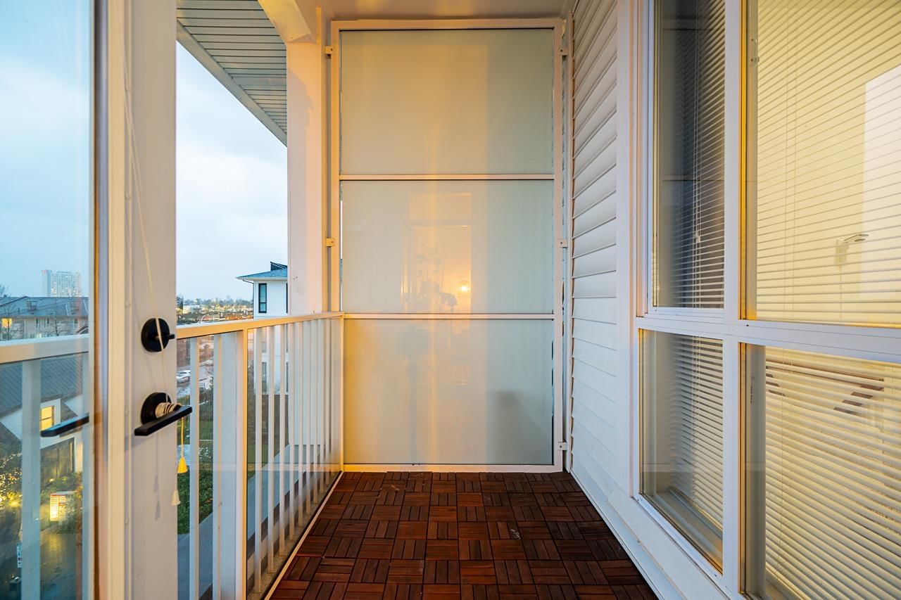 Listing Image 18