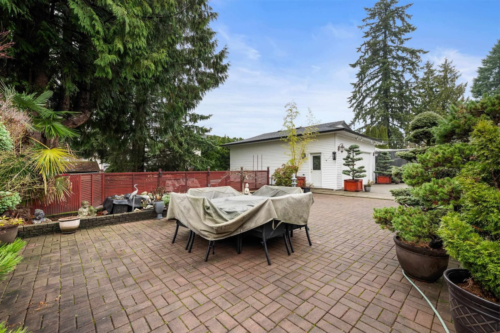 Listing Image 38