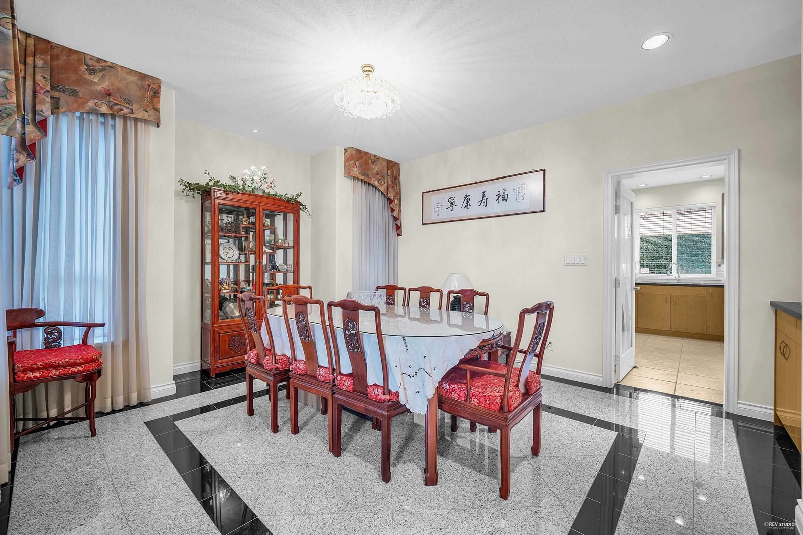 Listing Image 13