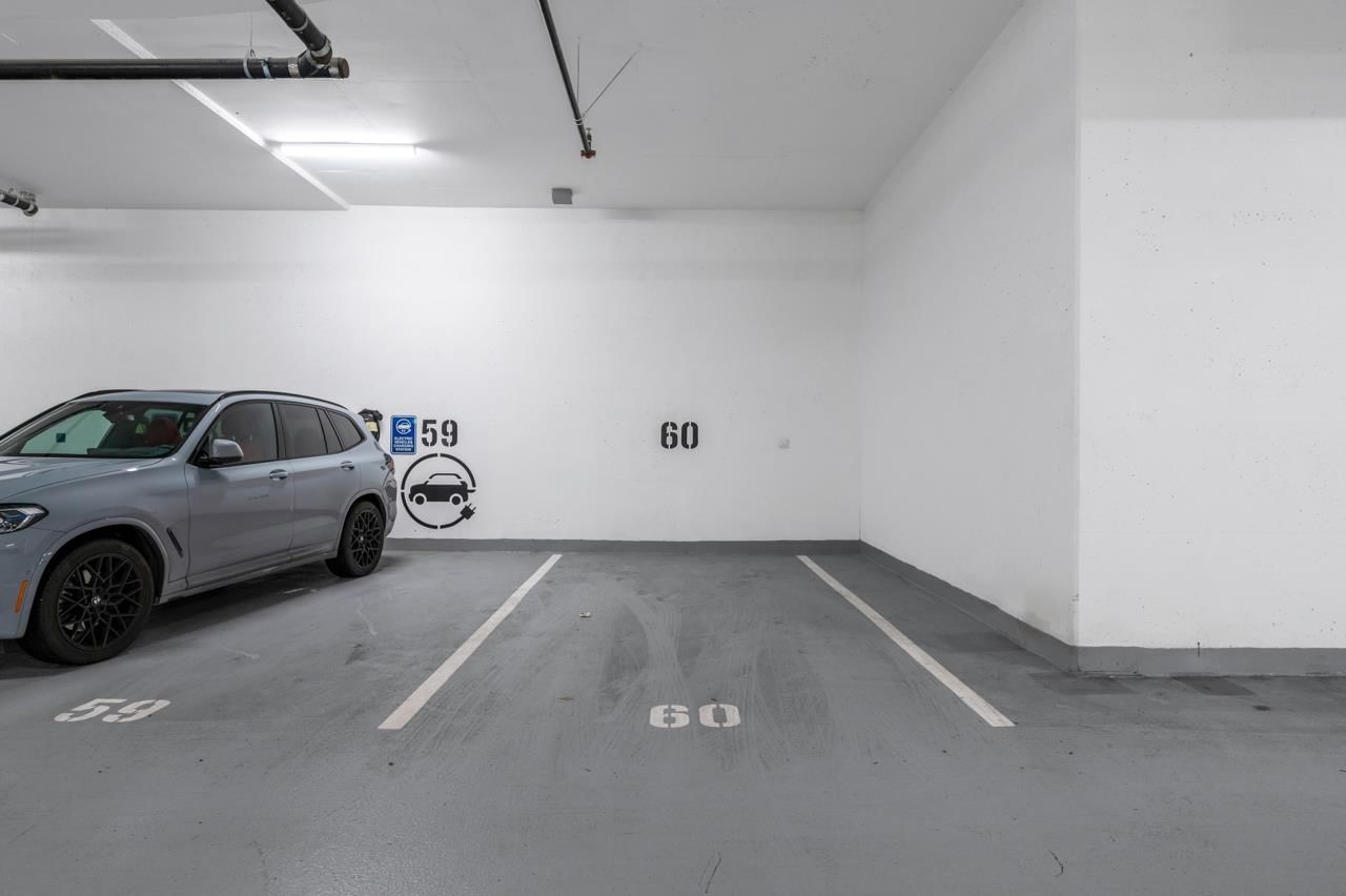 Listing Image 24