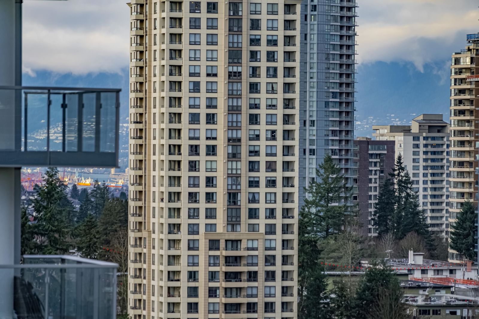 Listing Image 31